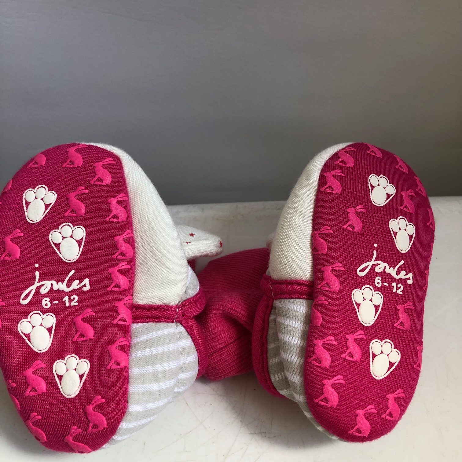 SP1202 - Joules slippers - age 6-12 months - Image 2