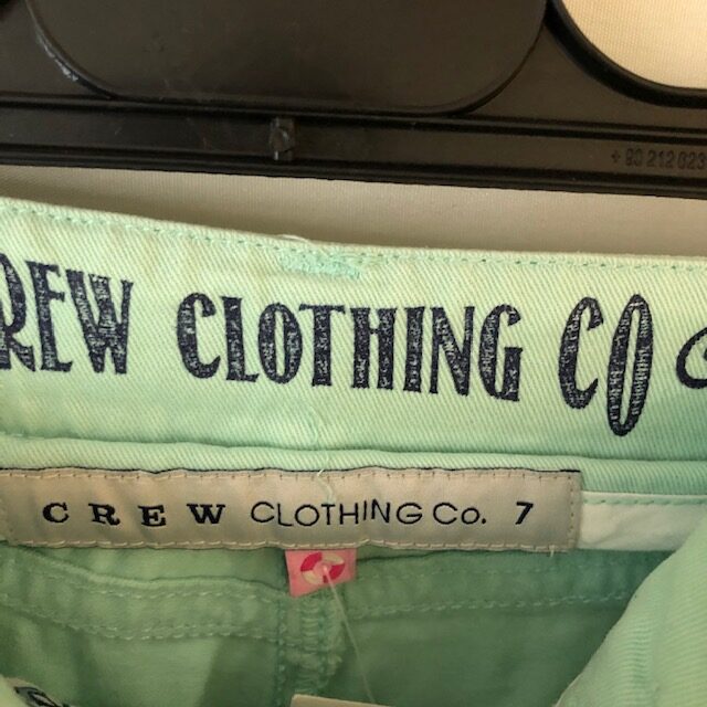 SP308 - Crew Clothing Co Cropped Trousers - age 7 - Image 2