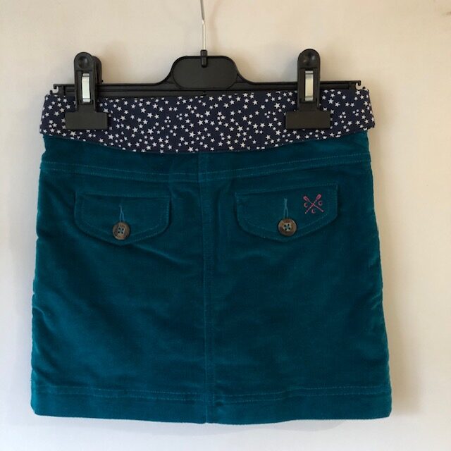 SP525 - Crew Clothing Co. skirt - age 6 - Image 2